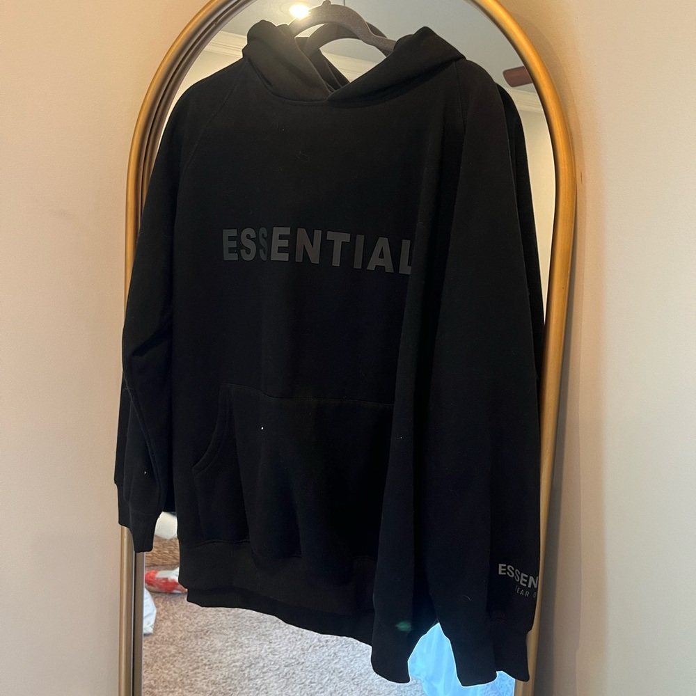 AMAZON essentials hoodie